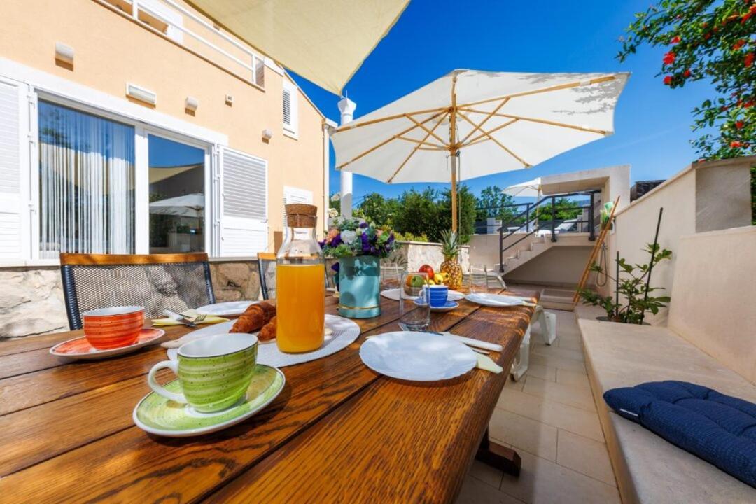Villa "Amber" Luxury Apartments With A Pool Mlini Exterior foto
